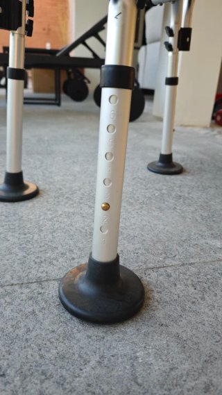 Silla para duchas para mayores con reposabrazos