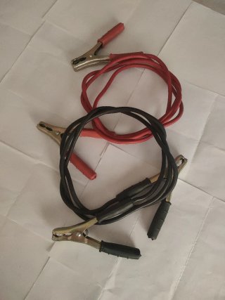 Cables de arranque con pinzas