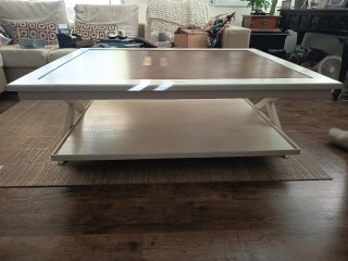 Mesa de centro madera blanca y pan de oro