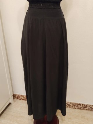 Falda larga negra talla única