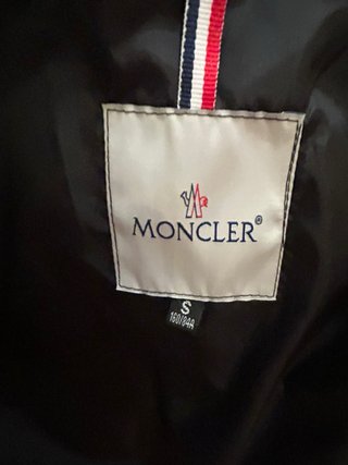 Chaqueta estilo Moncler Negra Brillante