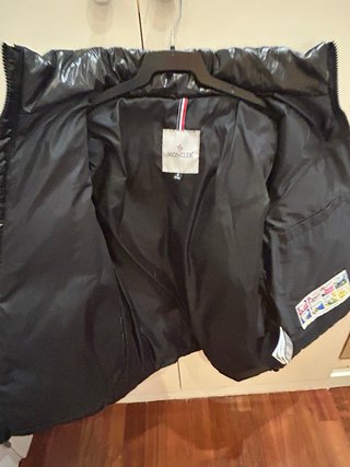 Chaqueta estilo Moncler Negra Brillante