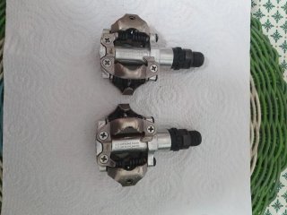Pedales Shimano PD-M520