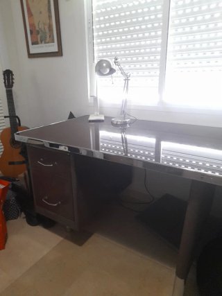 Mesa escritorio vintage metálica