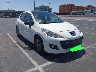 Peugeot 207 2011