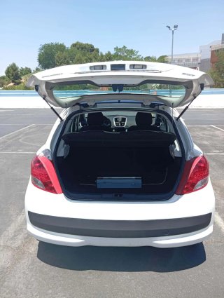 Peugeot 207 2011