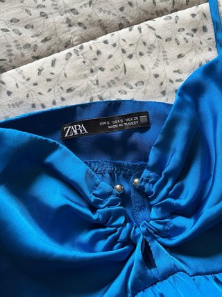 Vestido ZARA satinado azul