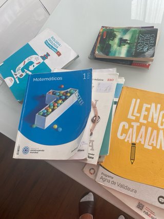 Pack de libros de texto 1. ESO colegio SAFA Horta