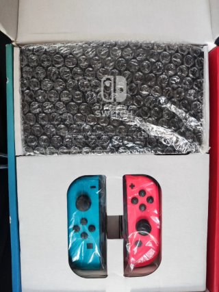 Nintendo Switch con accesorios