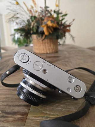 Nikon F2 AS (DP-12) Plata + Nikkor 50mm f/1.8