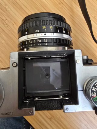 Nikon F2 AS (DP-12) Plata + Nikkor 50mm f/1.8