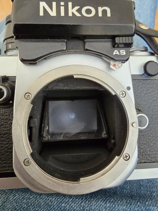 Nikon F2 AS (DP-12) Plata + Nikkor 50mm f/1.8
