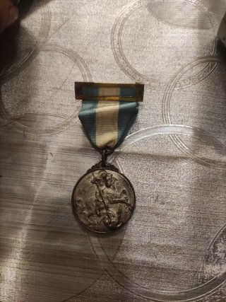 Medalla Antigua Premio Escolar Santiago Matamoros