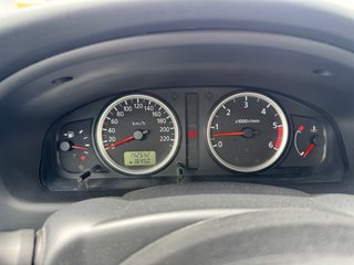 Nissan Almera 2004