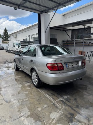 Nissan Almera 2004