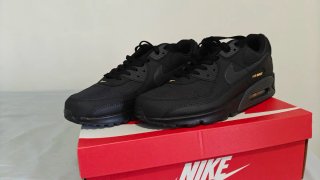Nike Air Max 90