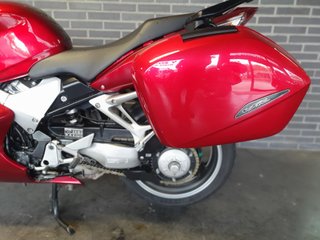 HONDA VFR 800 ABS 2007 con 45000 km