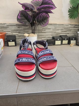 Sandalias Ellesse Plataforma Rojas