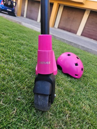 Patinete Denver rosa + Casco infantil