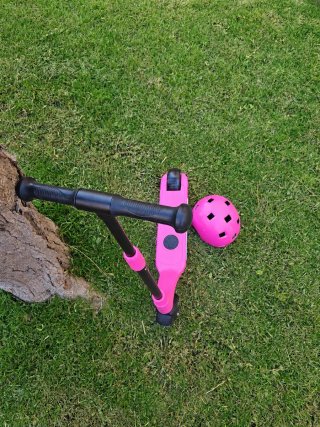 Patinete Denver rosa + Casco infantil