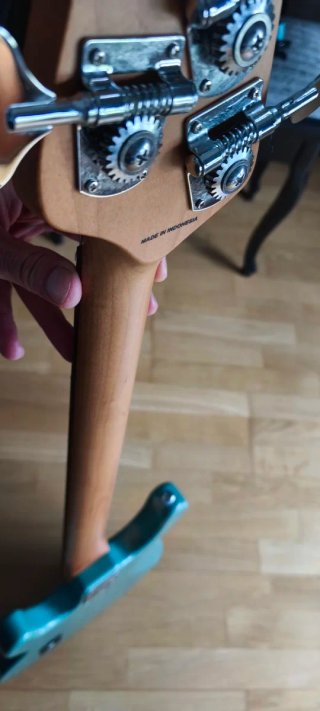Bajo Eléctrico Sterling Ray34