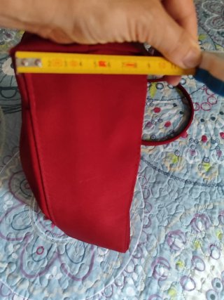 Bolso de hombro granate