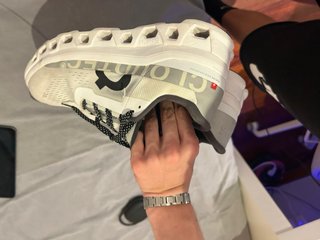 Scarpe da corsa On Cloud per uomo e donna