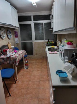 Muebles de Cocina Blanco. Se regalan sólo los mueb