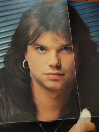 Póster John Norum (Europe) y L.L Cool J.