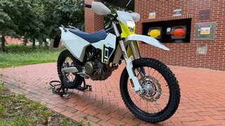 HUSQVARNA 701 ENDURO NUEVA A ESTRENAR!!!