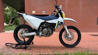 HUSQVARNA 701 ENDURO NUEVA A ESTRENAR!!!