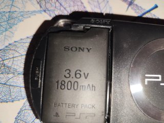 PSP 1004 Negra (LEER BIEN ABAJO) LECTOR ESTROPEADO