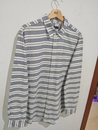 Camisa Rayas Manga Larga Talla L