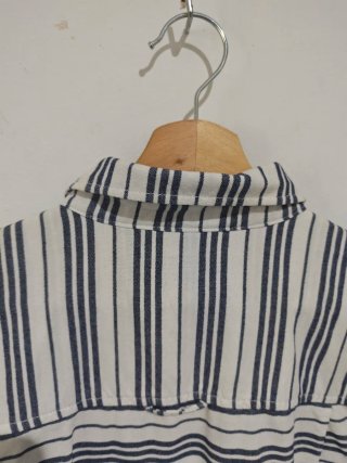 Camisa Rayas Manga Larga Talla L