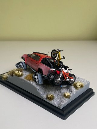 Coche a escala 1/64