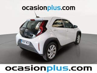 Toyota Aygo 1.0 70 x-play 53 kW (72 CV)