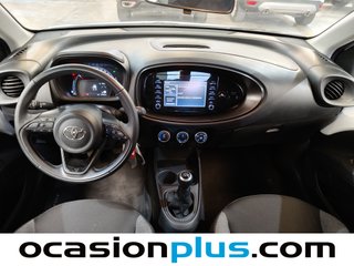 Toyota Aygo 1.0 70 x-play 53 kW (72 CV)