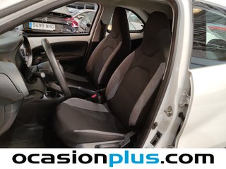 Toyota Aygo 1.0 70 x-play 53 kW (72 CV)