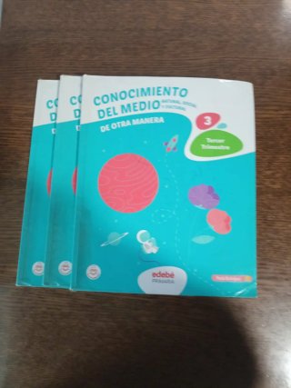 Libros de texto. Conocimiento del Medio 3° primar.