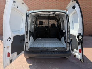 Renault Kangoo con espacio de carga ampliable