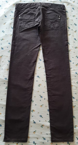 Jeans Stradivarius marrones (NUEVOS)