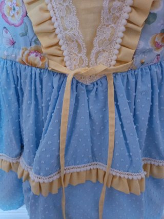 Vestido infantil floral azul y amarillo