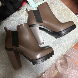 Botines Melissa Marrones Tacón Plataforma