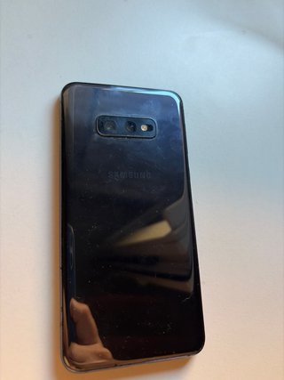 Samsung Galaxy S10E in ottime condizioni