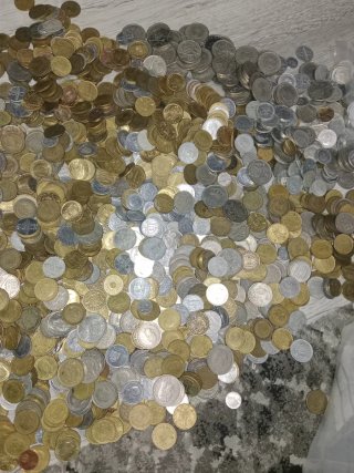 Monedas Pesetas - precio por moneda 1 Euro.