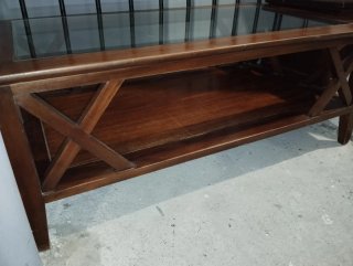 Mesa centro madera maciza y cristal