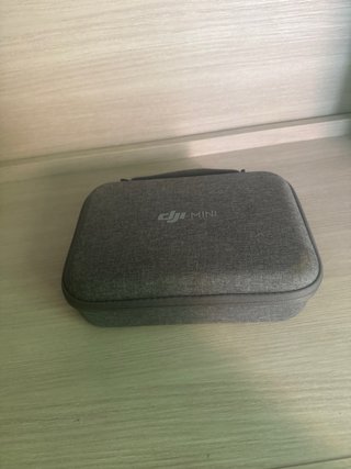 Dron DJI Mini SE Gris