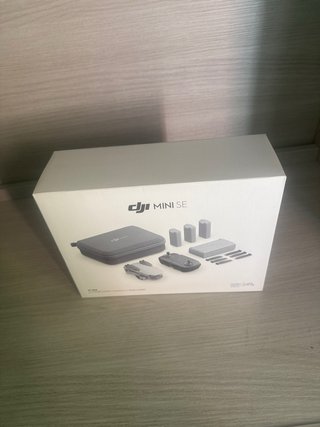 Dron DJI Mini SE Gris