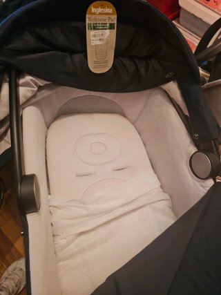 Seggiolino Inglesina Aptica Blu