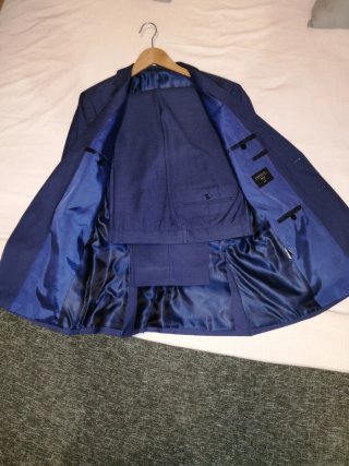 Traje Cortefiel azul hombre